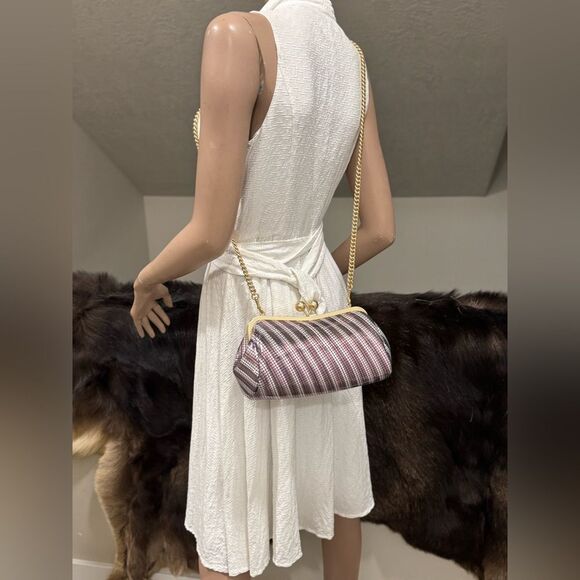 Sequin Embossed Genuine Leather Kisslock Baguette Bag/Shoulder Bag/Crossbody - Picture 9 of 15